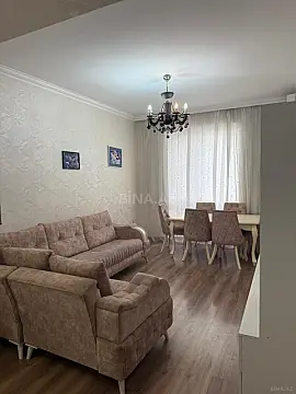 Kirayə verilir 2 otaqlı mənzil 80 m²
