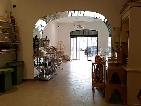 Kirayə verilir obyekt 65 m²