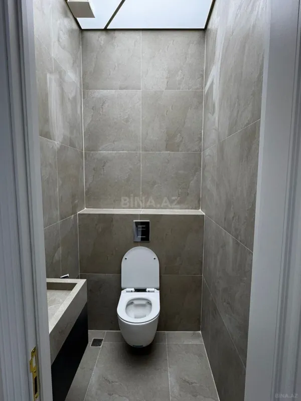 Satılır 3 otaqlı mənzil 125 m²