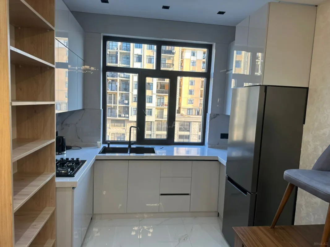 Kirayə verilir 2 otaqlı mənzil 50 m²