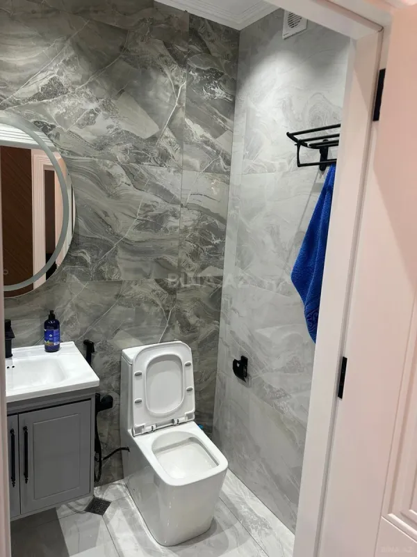 Kirayə verilir 2 otaqlı mənzil 50 m²