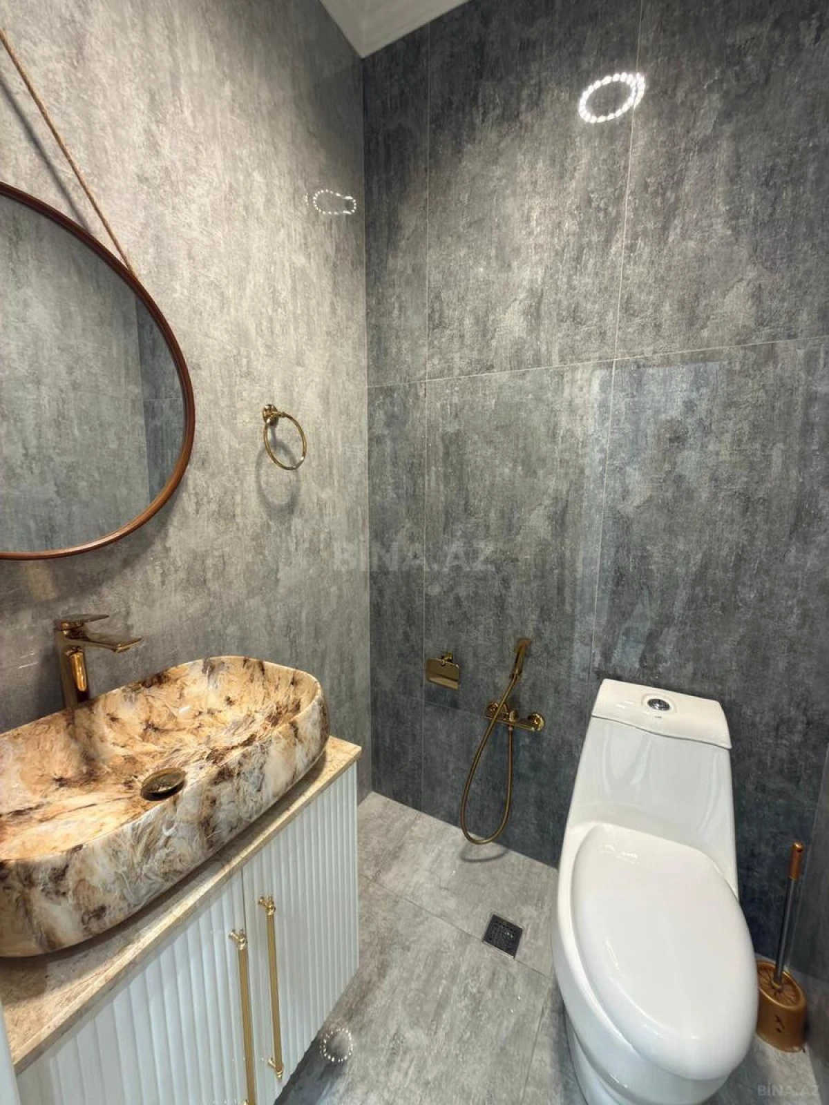 Kirayə verilir 3 otaqlı mənzil 100 m²