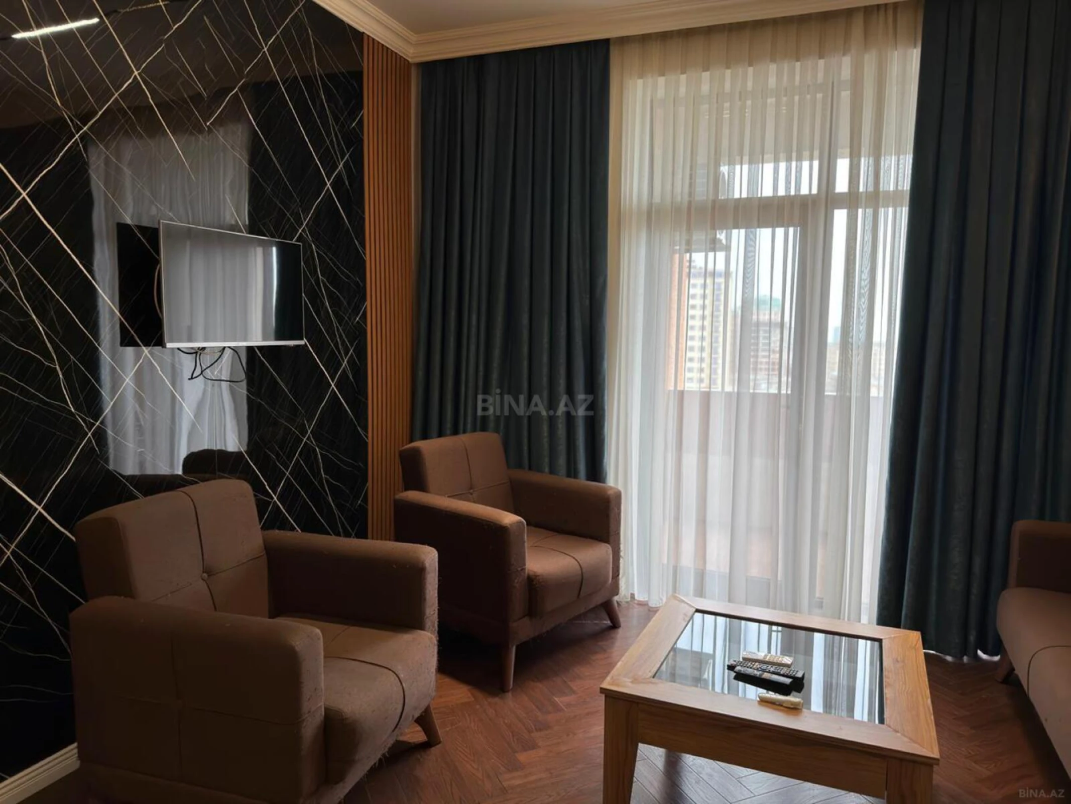 Kirayə verilir 3 otaqlı mənzil 100 m²