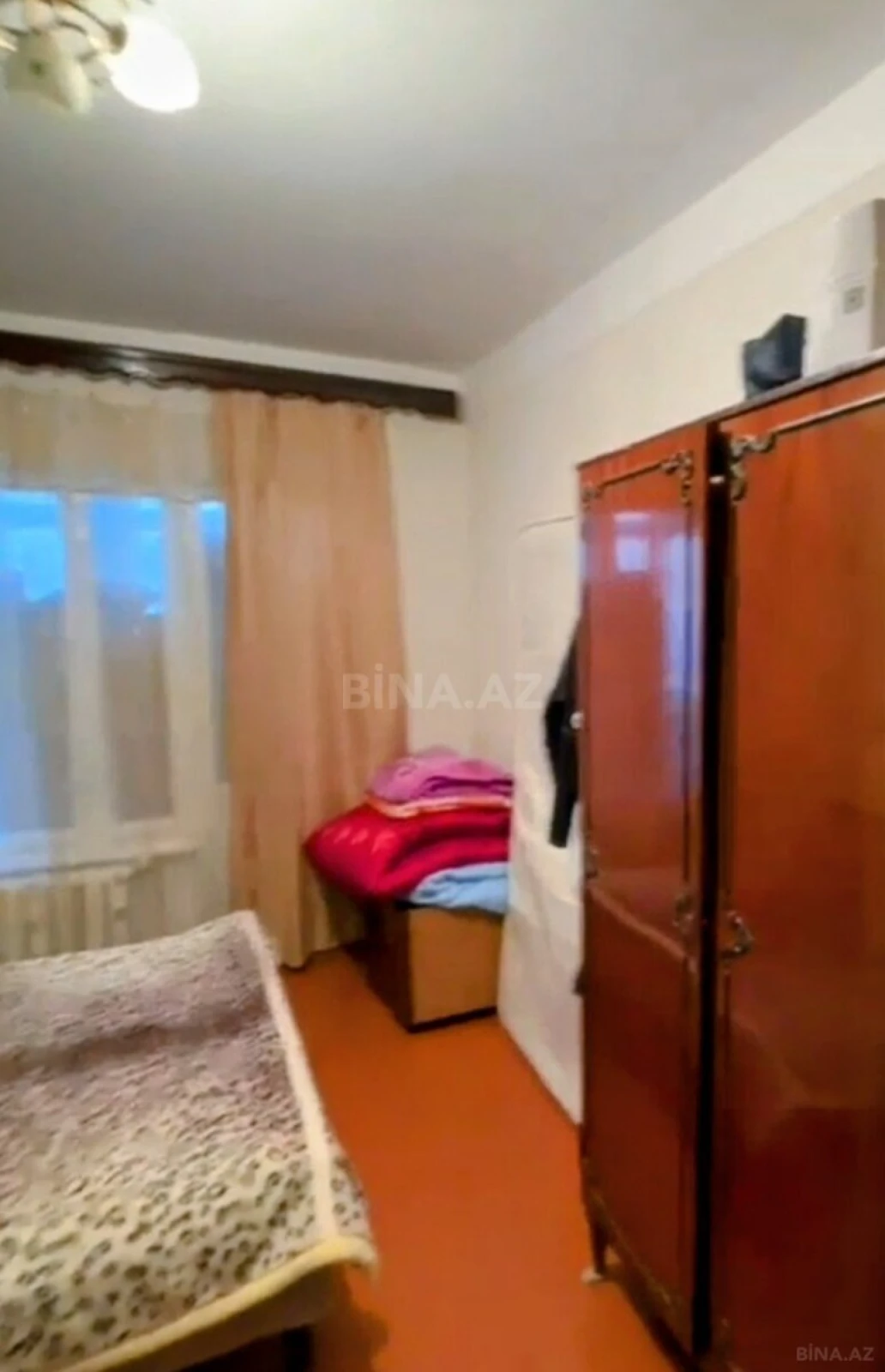 Satılır 3 otaqlı mənzil 64 m²