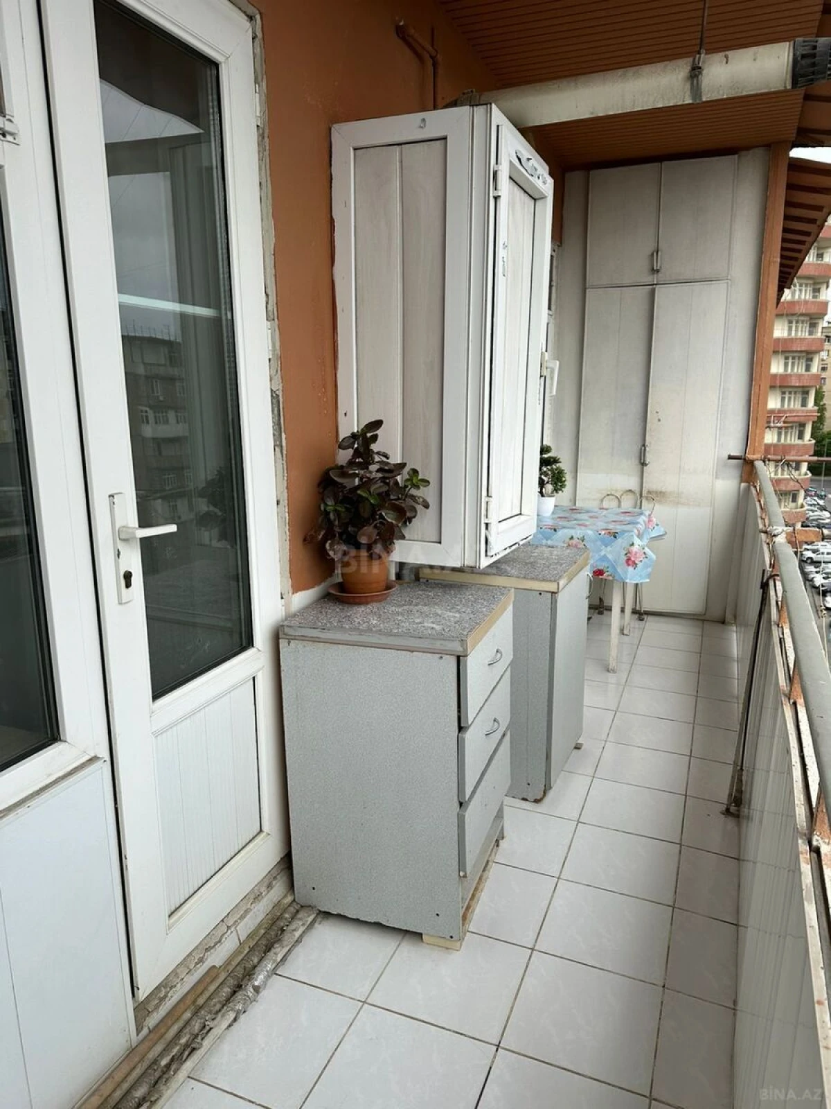 Satılır 2 otaqlı mənzil 65 m²