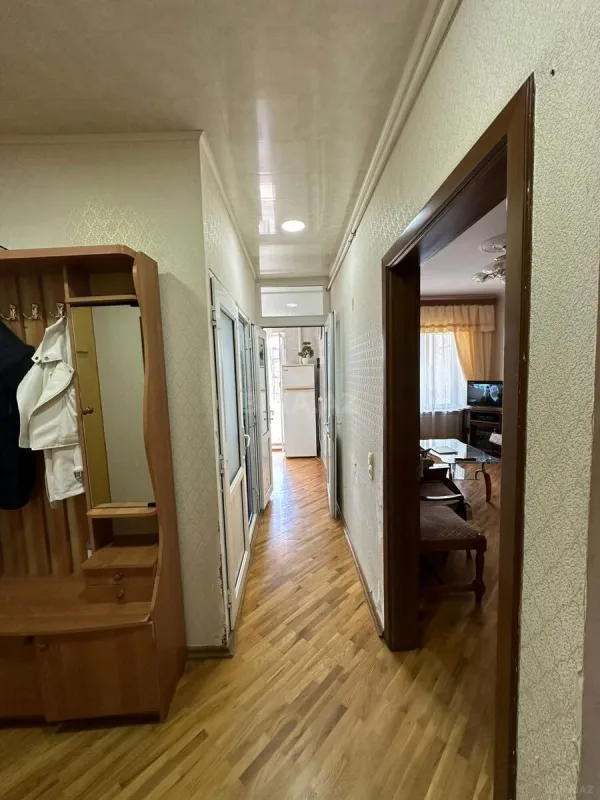 Satılır 2 otaqlı mənzil 65 m²