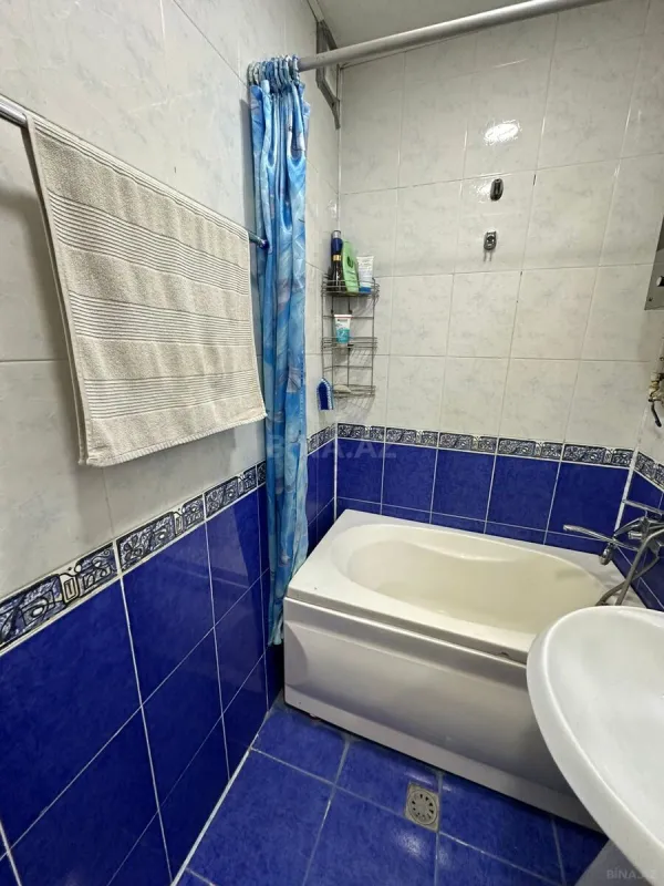 Satılır 2 otaqlı mənzil 65 m²