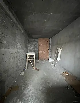 Satılır 3 otaqlı mənzil 139 m²