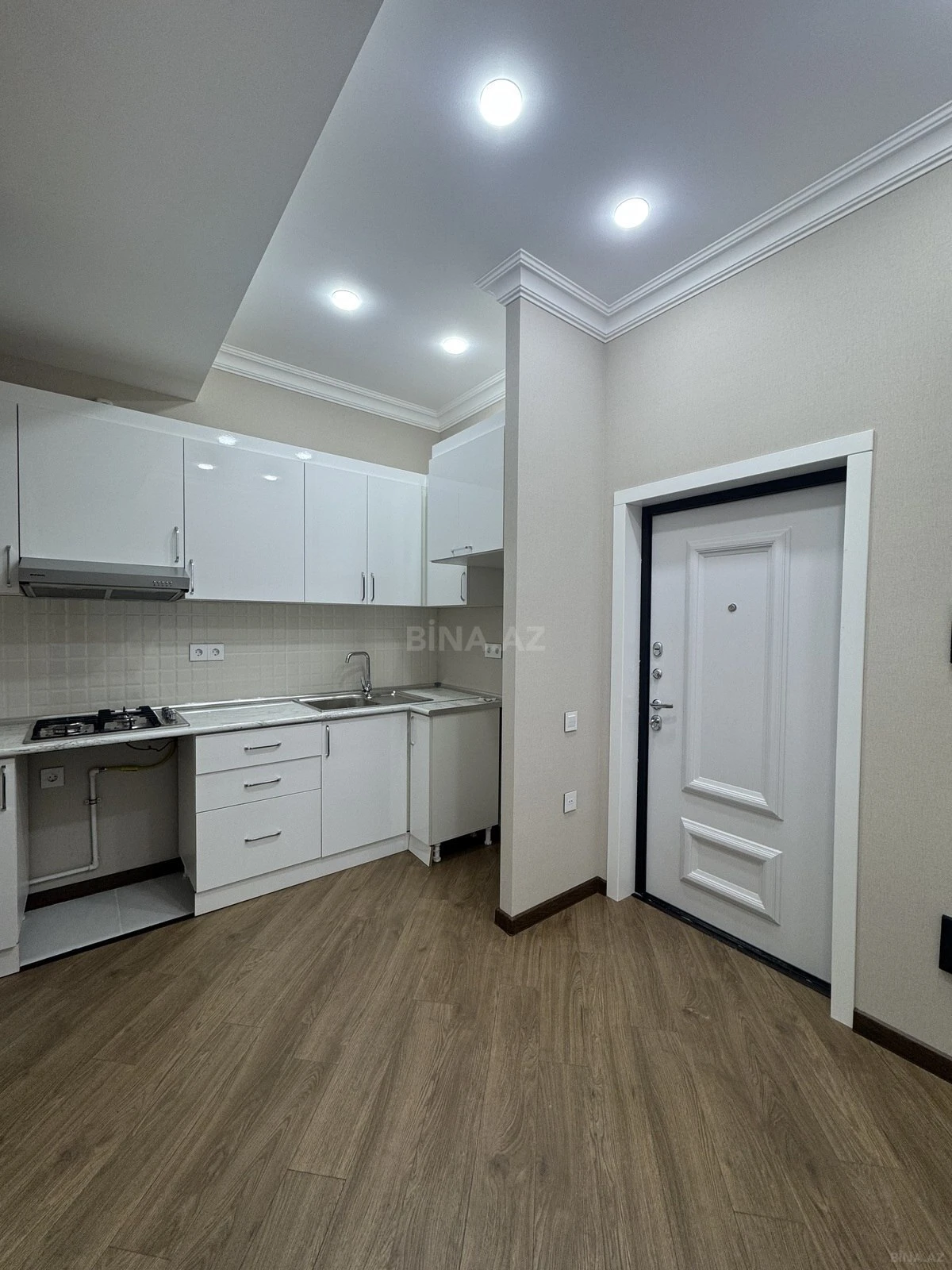 Satılır 2 otaqlı mənzil 60 m²