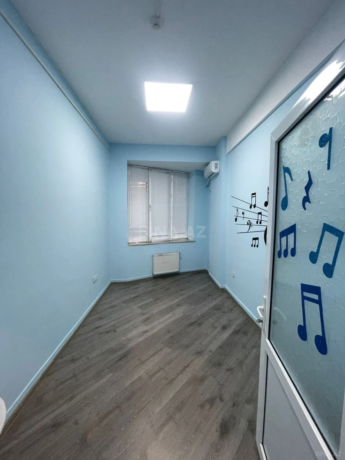 Kirayə verilir 9 otaqlı ofis 222 m²