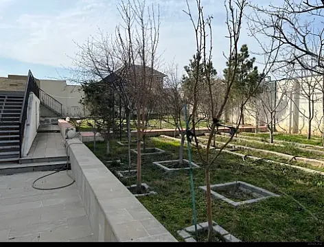 Satılır 7 otaqlı həyət evi 300 m²