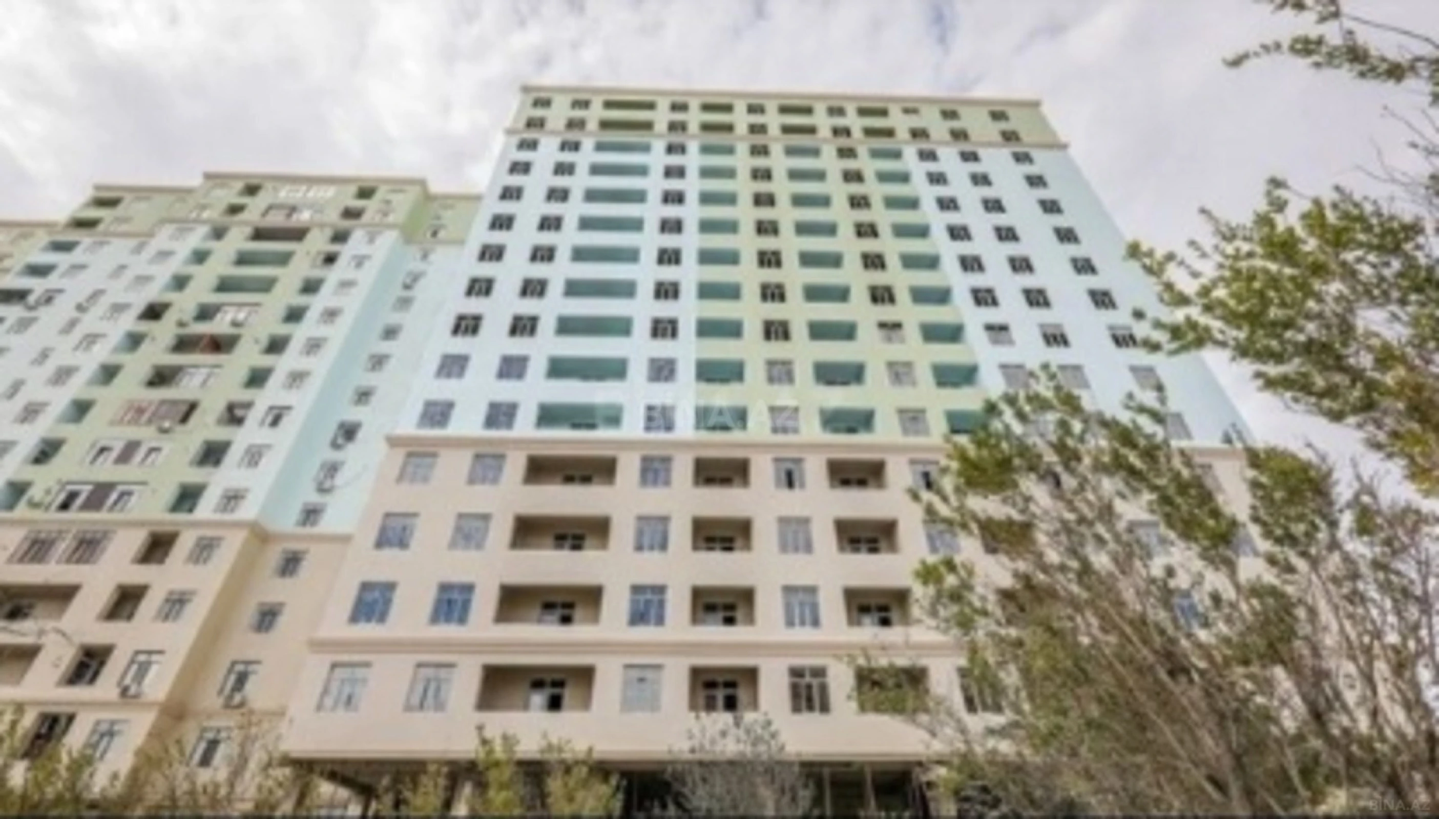 Satılır 2 otaqlı mənzil 98.2 m²