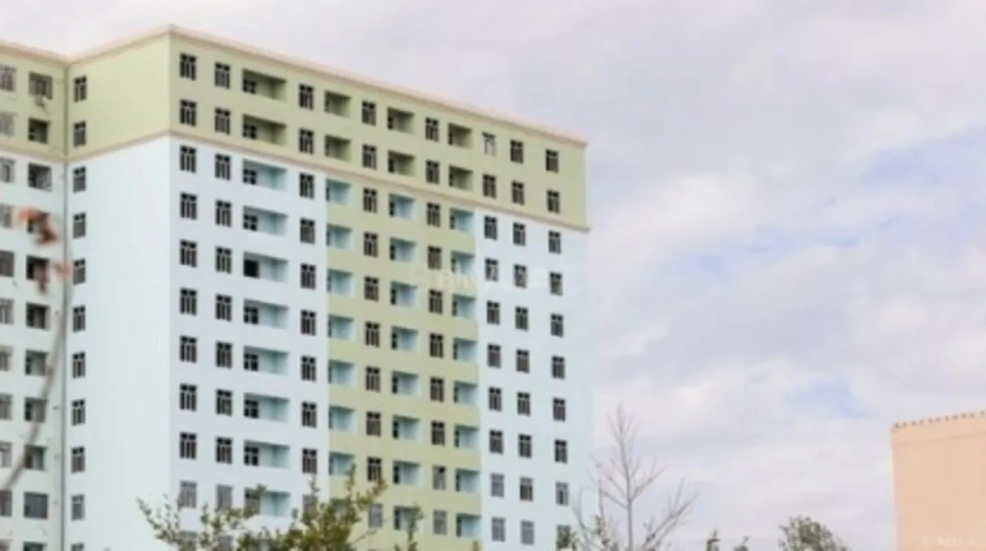 Satılır 2 otaqlı mənzil 98.2 m²