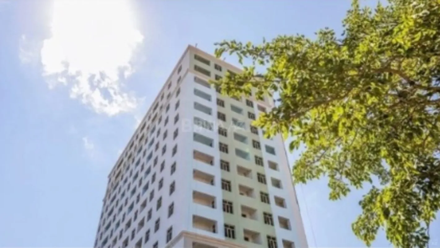 Satılır 2 otaqlı mənzil 98.2 m²