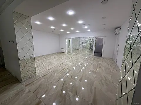 Satılır obyekt 110 m² — Bakı 110.00 m²