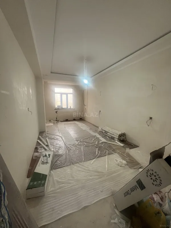 Satılır 3 otaqlı mənzil 123 m²