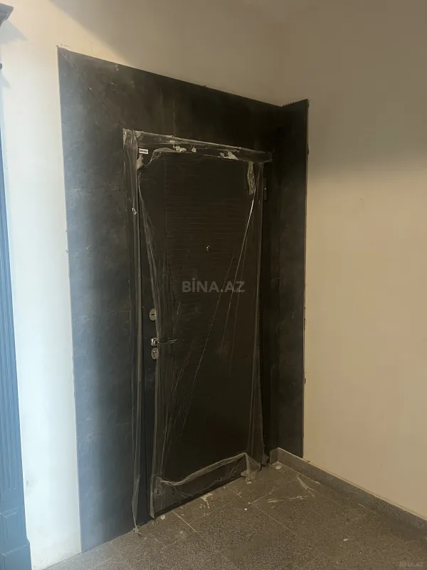 Satılır 3 otaqlı mənzil 123 m²