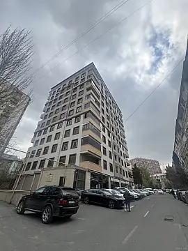 Satılır 3 otaqlı mənzil 123 m² — Bakı, Memar Əcəmi yanı 3 otaq 123.00 m²