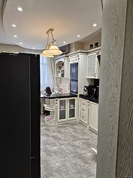Satılır 3 otaqlı mənzil 150 m²
