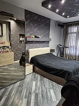 Satılır 3 otaqlı mənzil 150 m²