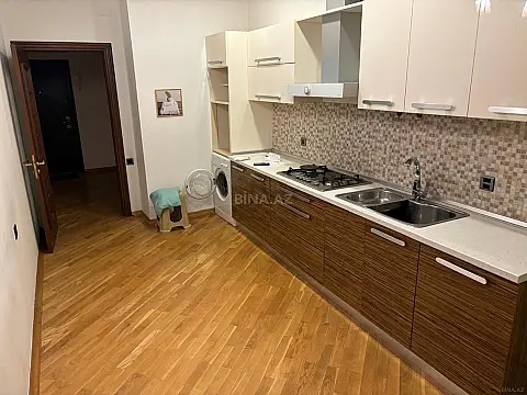 Satılır 2 otaqlı mənzil 94 m²