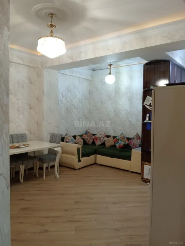 Satılır 3 otaqlı mənzil 66 m²
