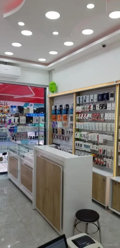 Satılır obyekt 44 m²