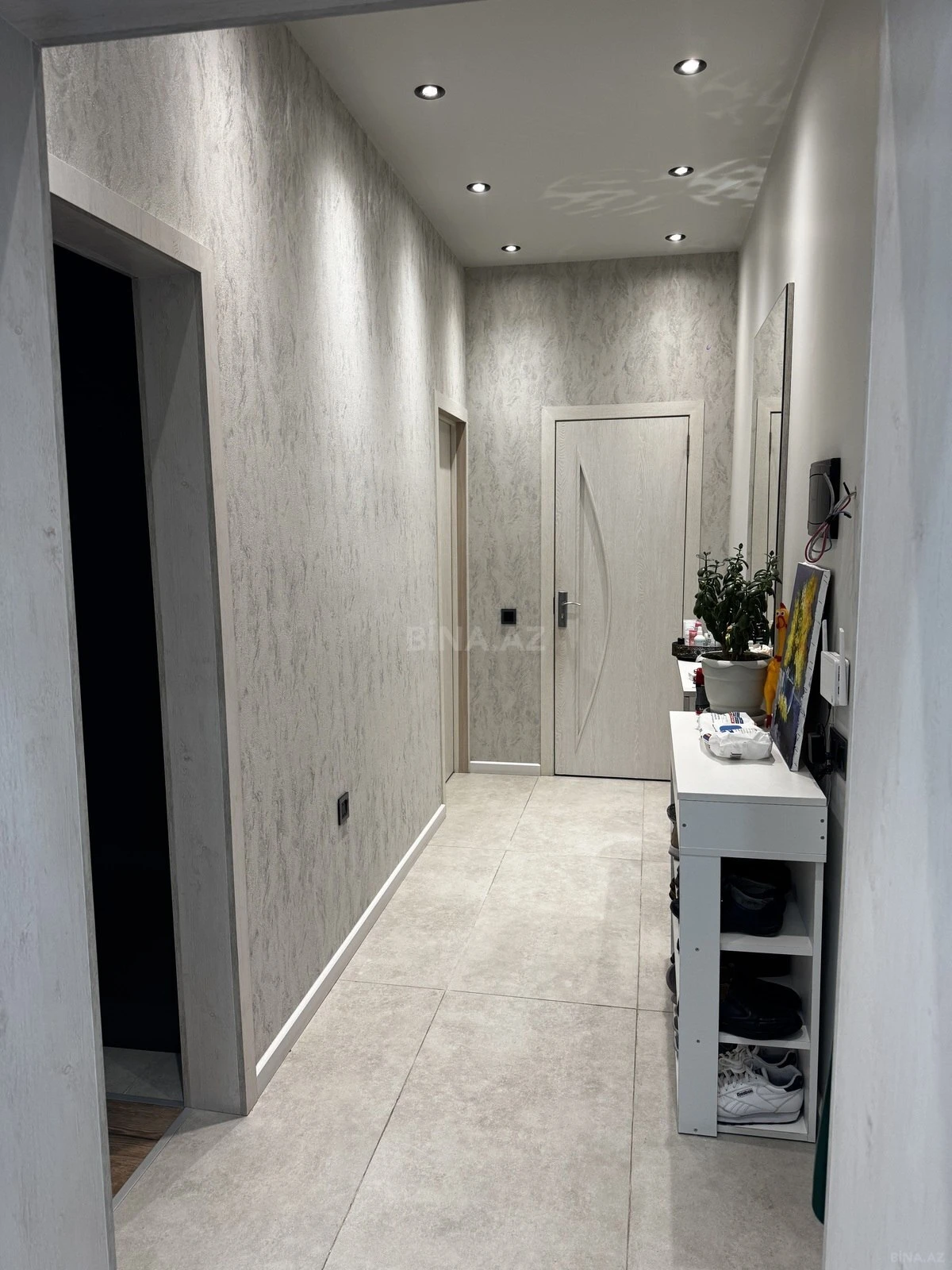 Satılır 3 otaqlı mənzil 56 m²