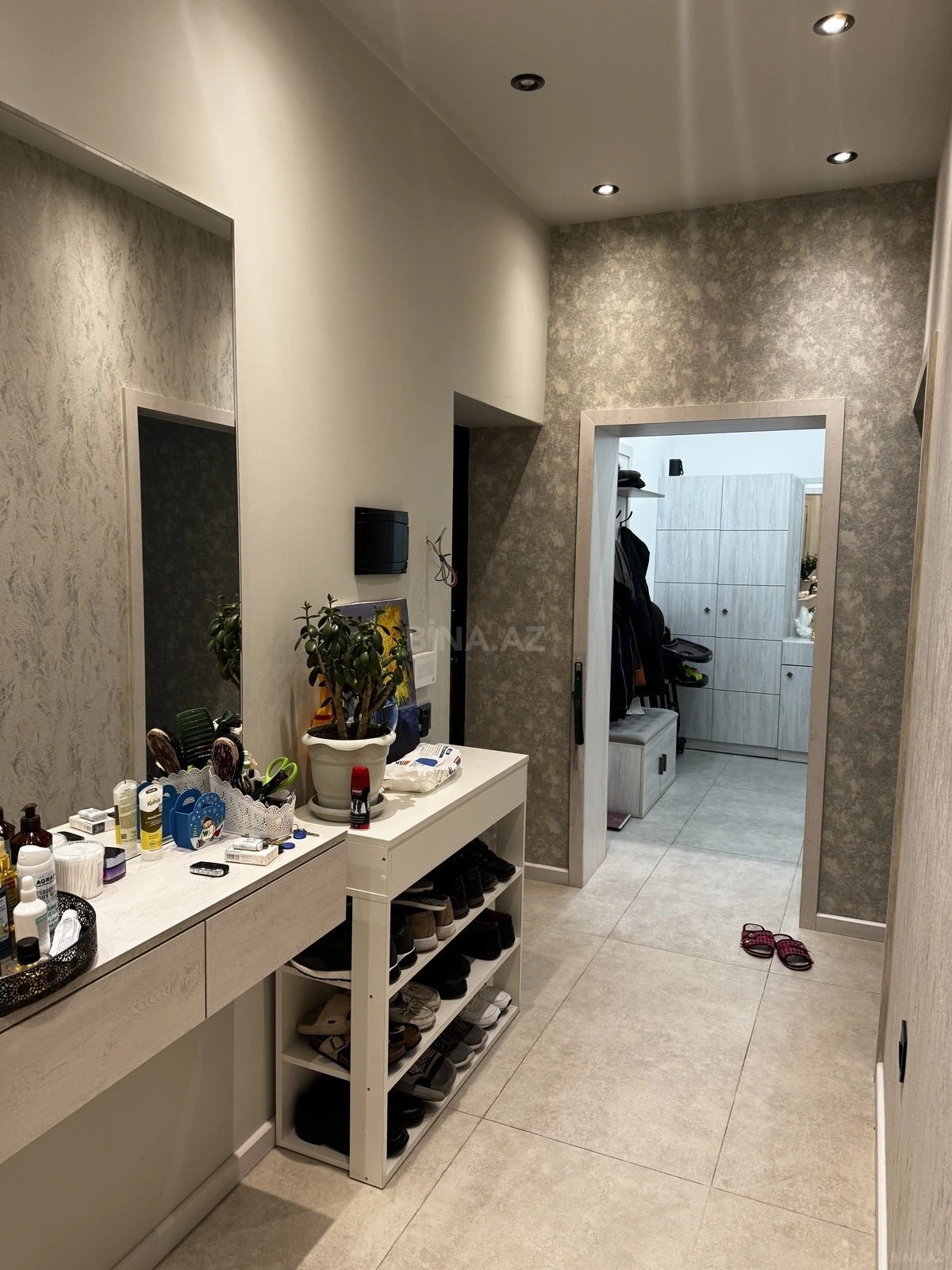 Satılır 3 otaqlı mənzil 56 m²