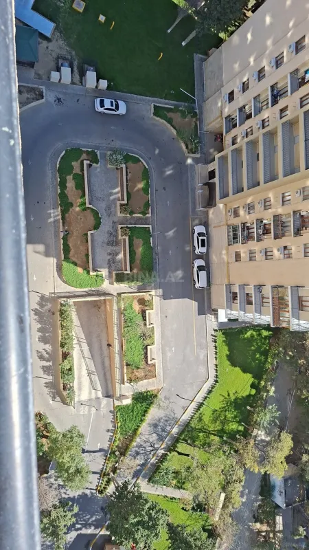 Satılır 2 otaqlı mənzil 47 m²