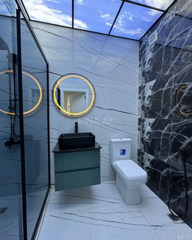 Satılır 2 otaqlı mənzil 84 m²