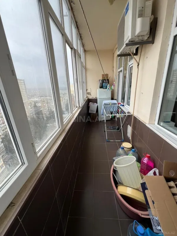 Satılır 2 otaqlı mənzil 90 m²