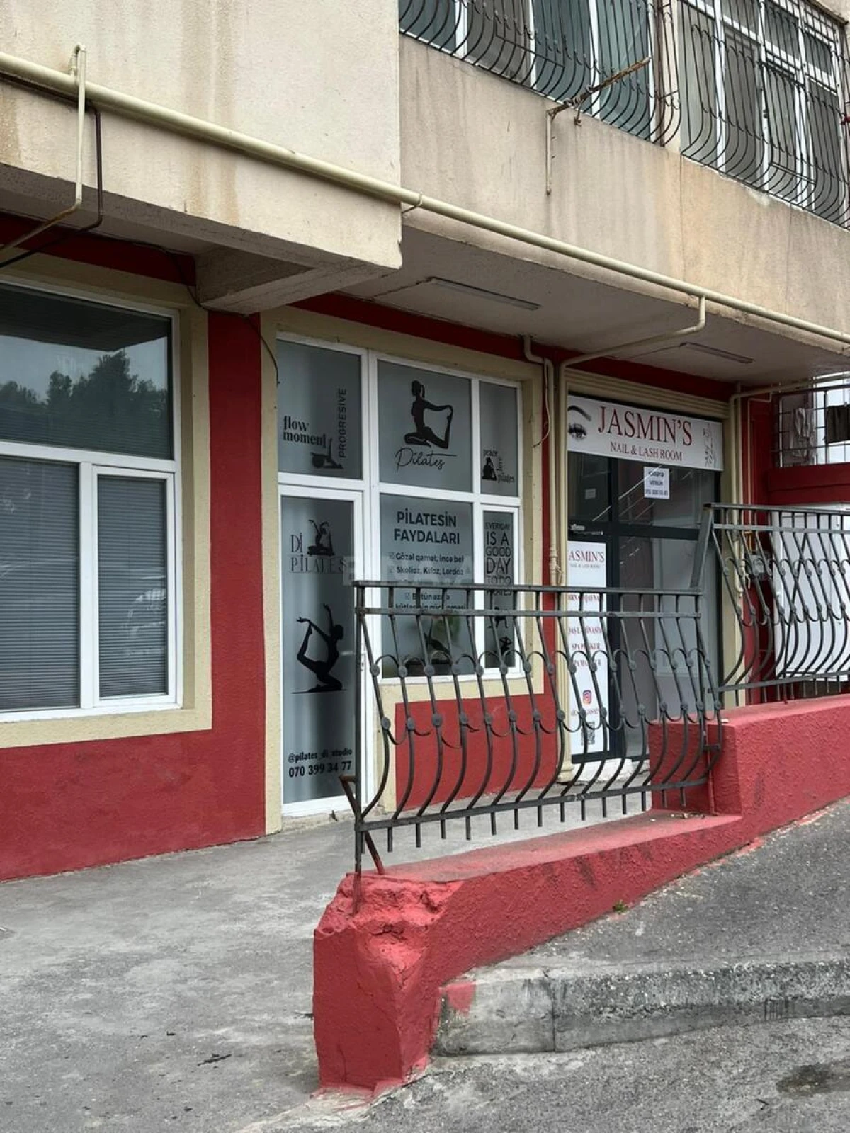 Satılır 2 otaqlı mənzil 90 m²