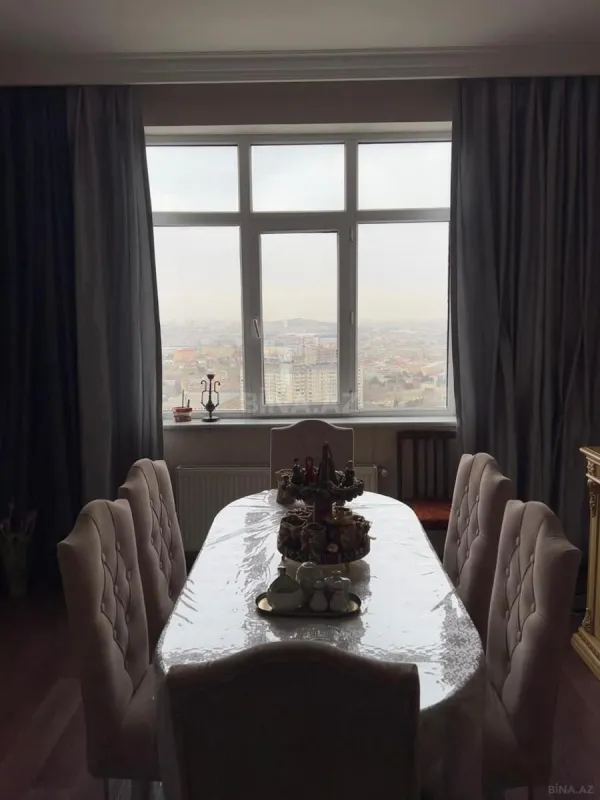 Satılır 2 otaqlı mənzil 90 m²