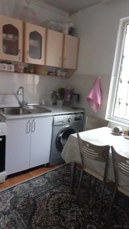 Satılır 4 otaqlı həyət evi 100 m²