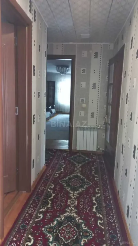 Satılır 4 otaqlı həyət evi 100 m²