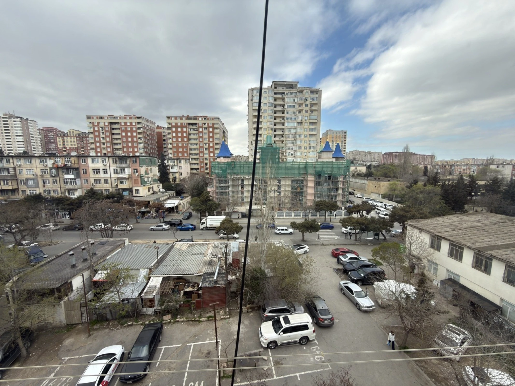 Kirayə verilir 3 otaqlı mənzil 70 m²