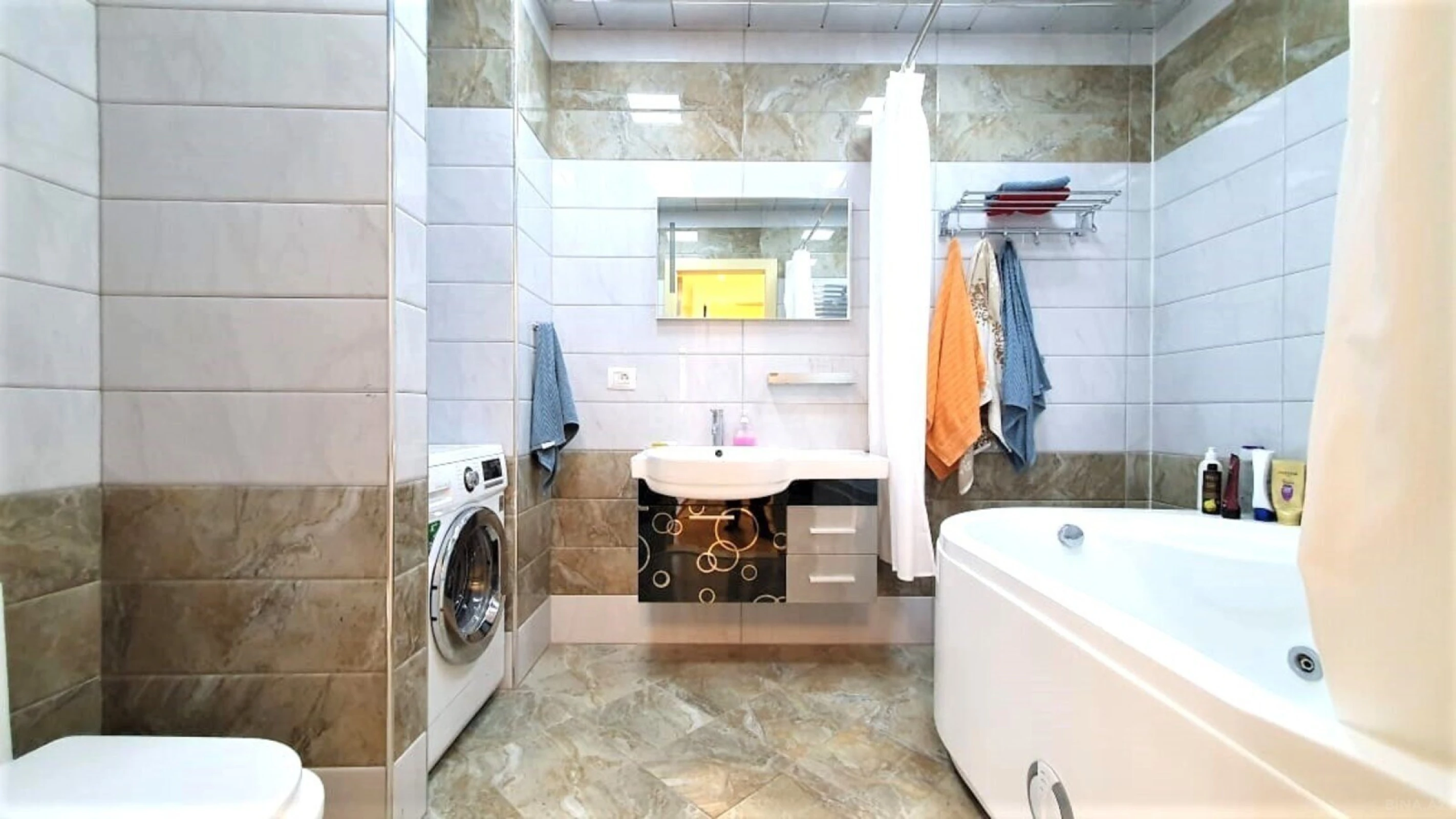 Kirayə verilir 3 otaqlı mənzil 125 m²
