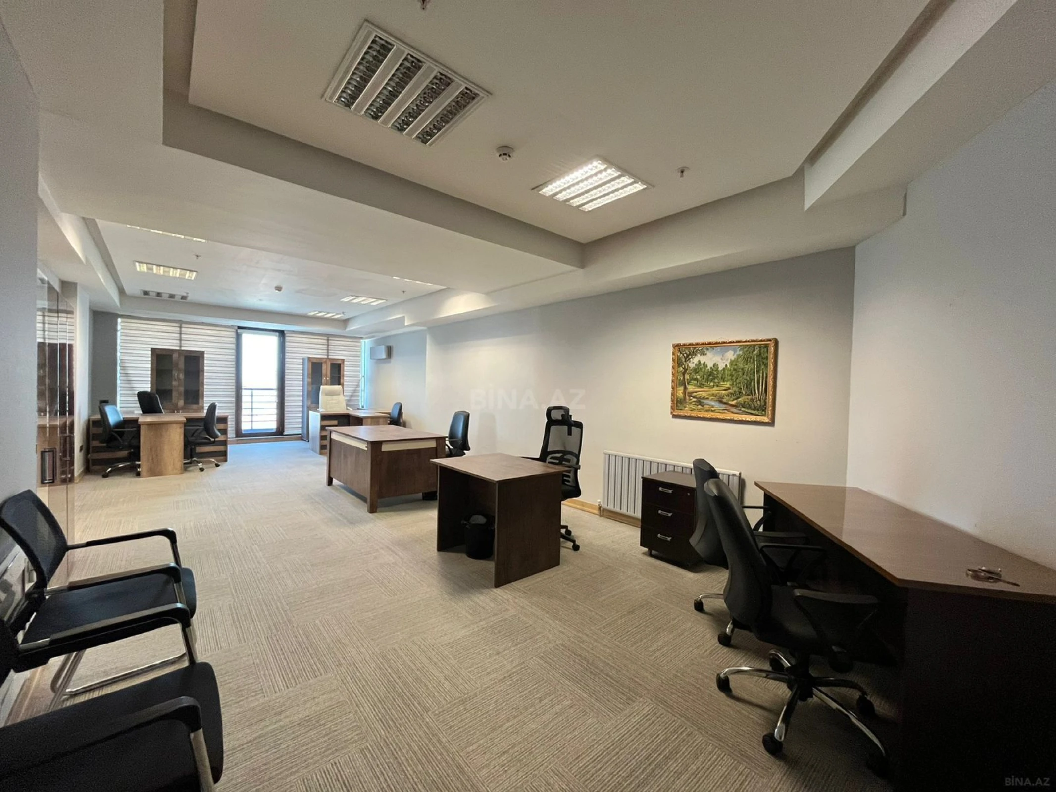 Kirayə verilir 2 otaqlı ofis 110 m²