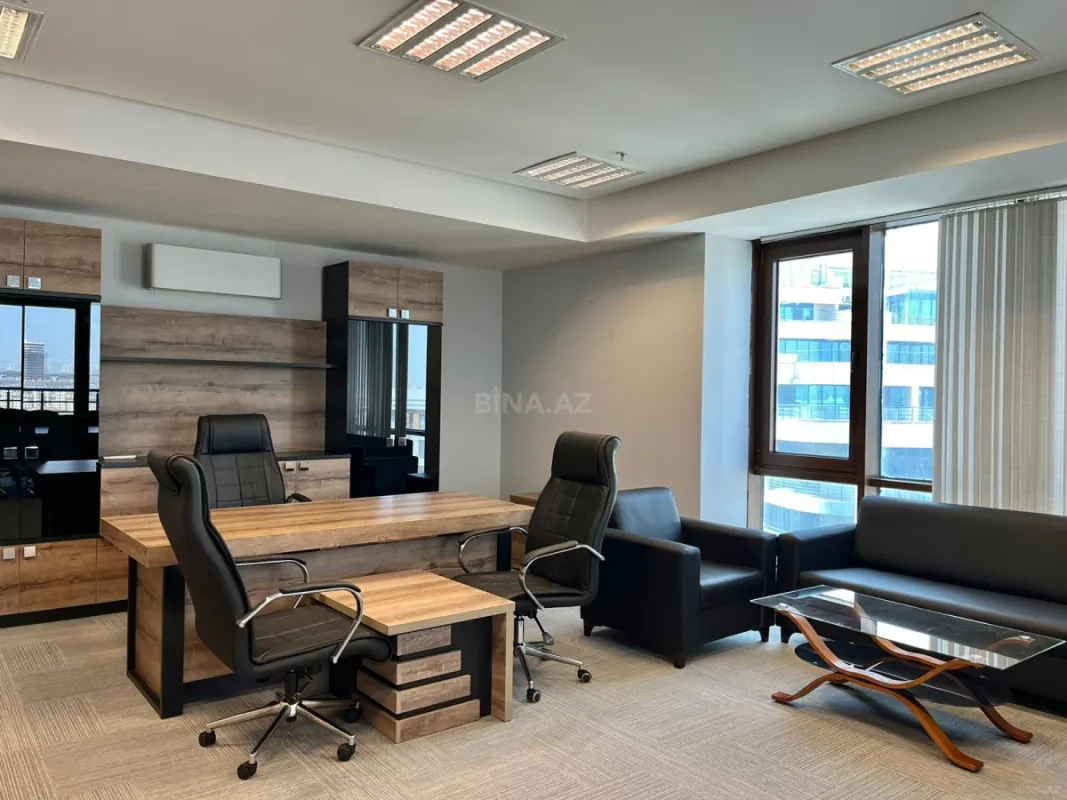 Kirayə verilir 2 otaqlı ofis 110 m²