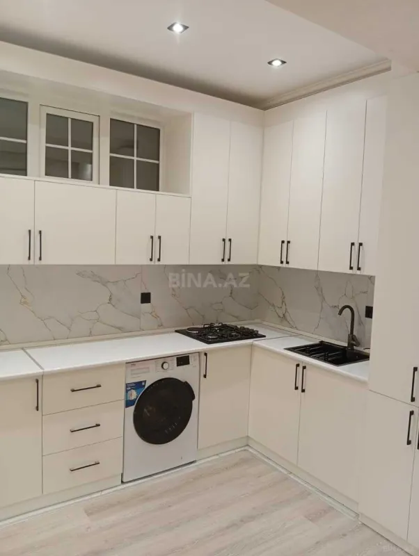 Kirayə verilir 3 otaqlı mənzil 86 m²