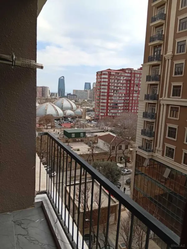 Kirayə verilir 3 otaqlı mənzil 86 m²