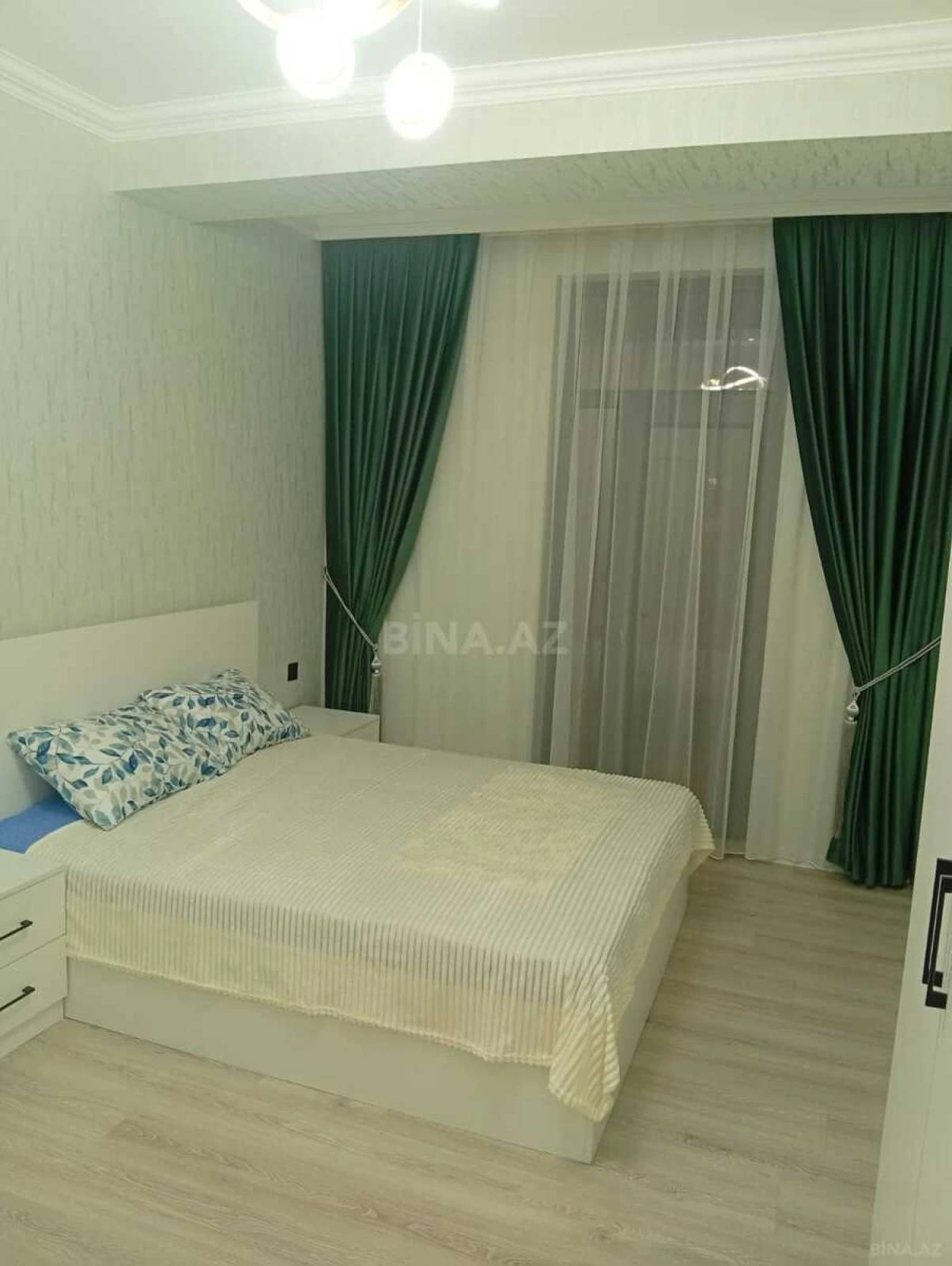 Kirayə verilir 3 otaqlı mənzil 86 m²