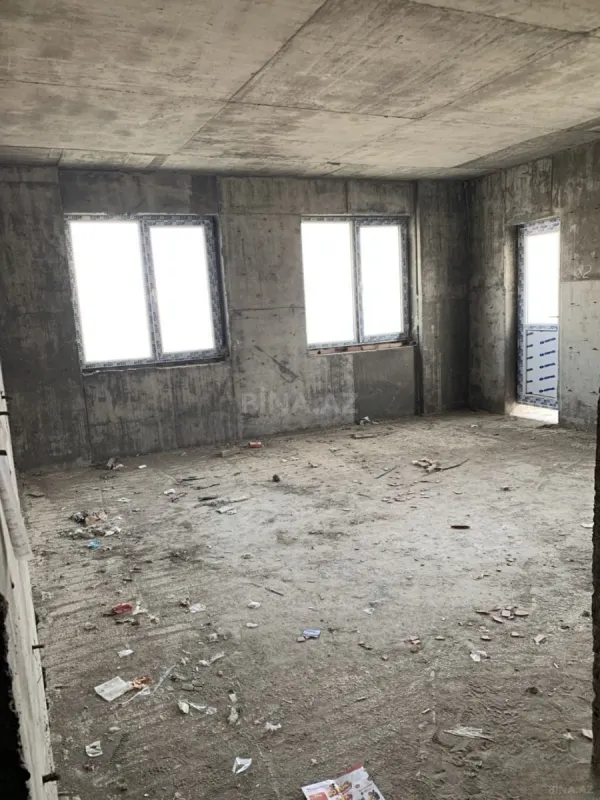 Satılır 2 otaqlı mənzil 107 m²
