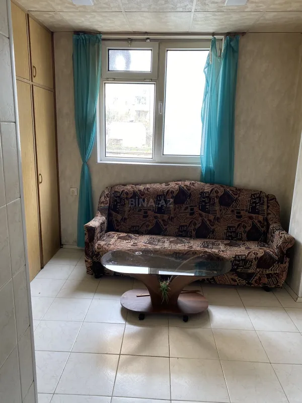 Kirayə verilir 2 otaqlı mənzil 70 m²