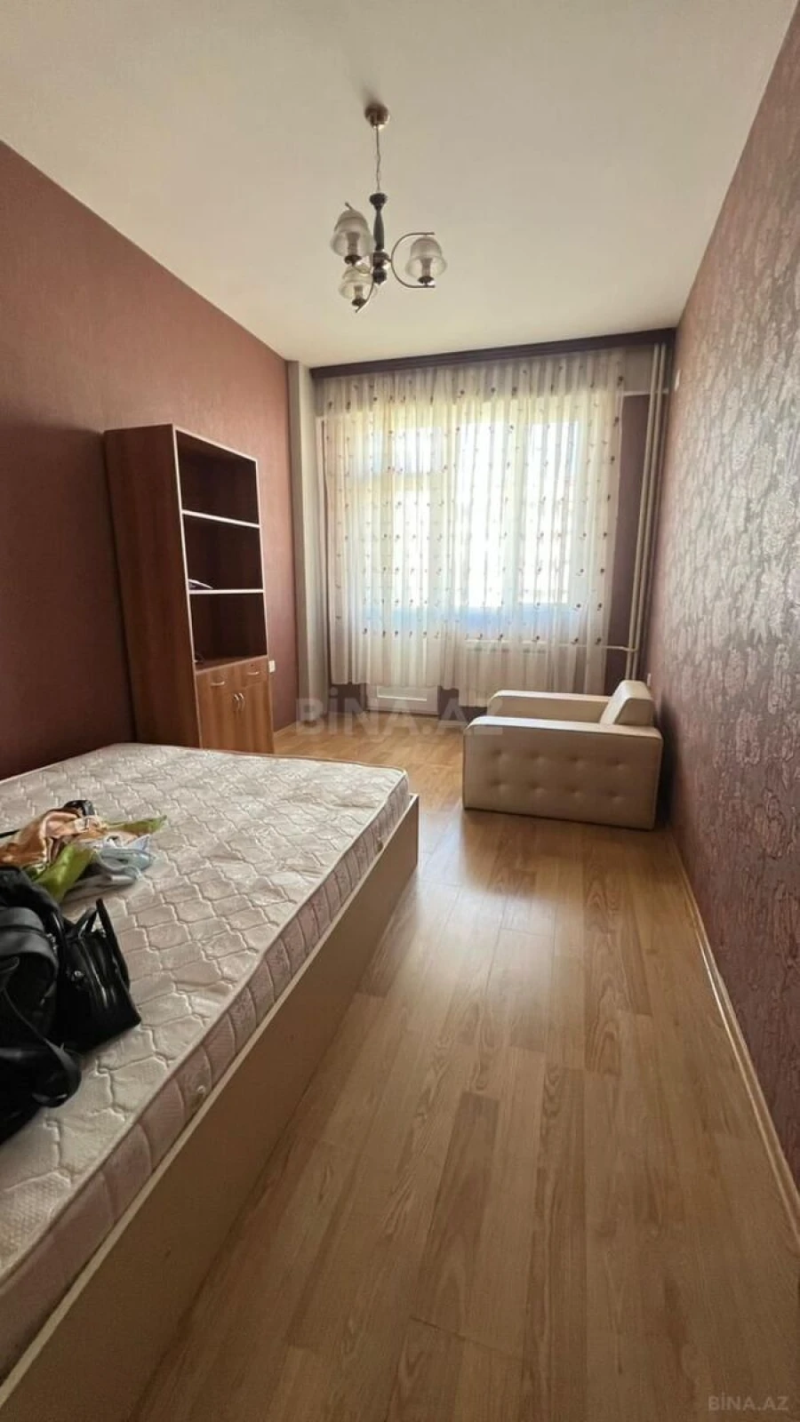 Kirayə verilir 2 otaqlı mənzil 66 m²