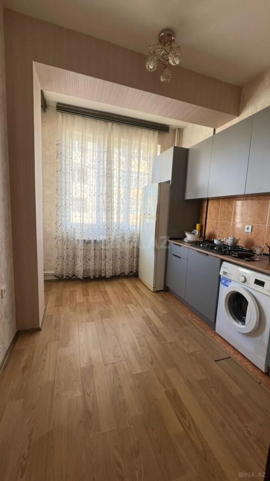 Kirayə verilir 2 otaqlı mənzil 66 m²