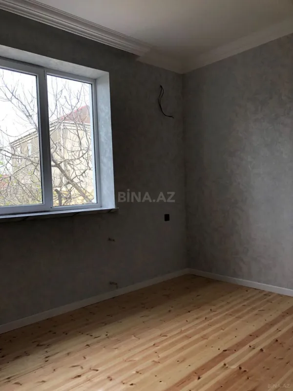 Satılır 4 otaqlı həyət evi 120 m²