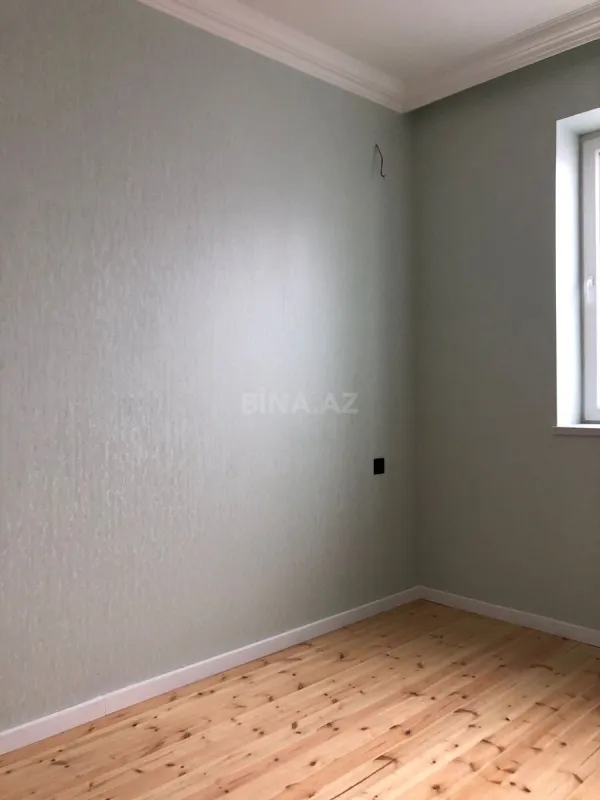 Satılır 4 otaqlı həyət evi 120 m²