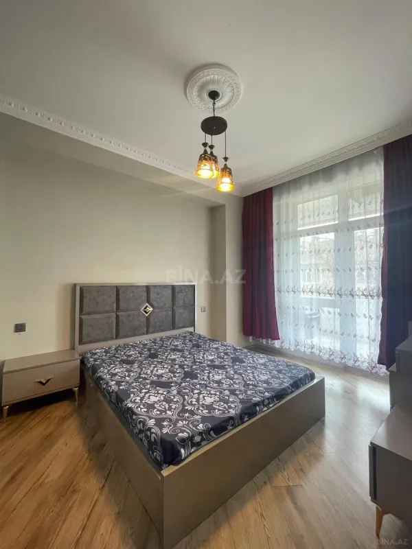 Satılır 2 otaqlı mənzil 75 m²